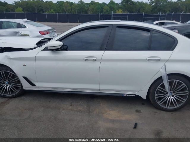 WBAJA5C39HG896030 BMW 530I