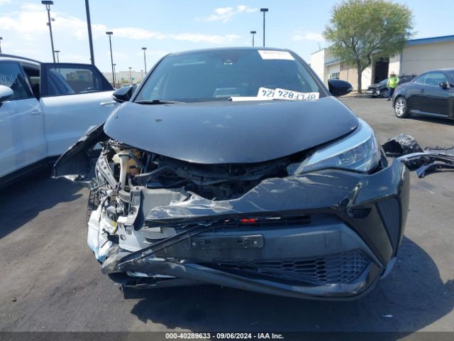 JTNKHMBX9L1068441 Toyota C-HR XLE