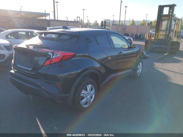 JTNKHMBX9L1068441 Toyota C-HR XLE