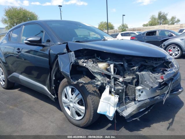 JTNKHMBX9L1068441 Toyota C-HR XLE