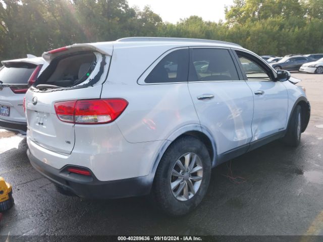 5XYPGDA53GG179957 KIA Sorento 3.3l Lx