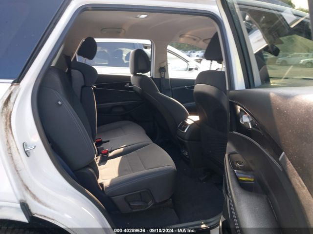 5XYPGDA53GG179957 KIA Sorento 3.3l Lx