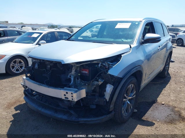 Toyota Highlander Xle V6 2016 5TDKKRFH3GS141625 Image 6