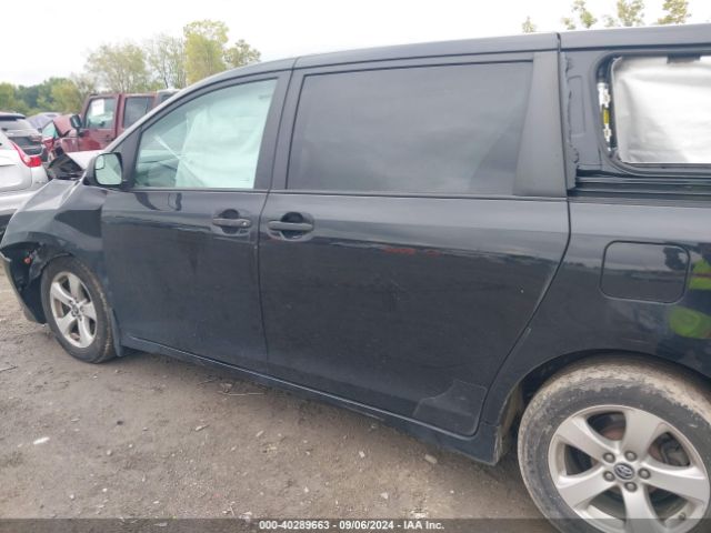 5TDZZ3DC6KS976741 Toyota Sienna L 7 Passenger