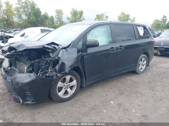 5TDZZ3DC6KS976741 Toyota Sienna L 7 Passenger