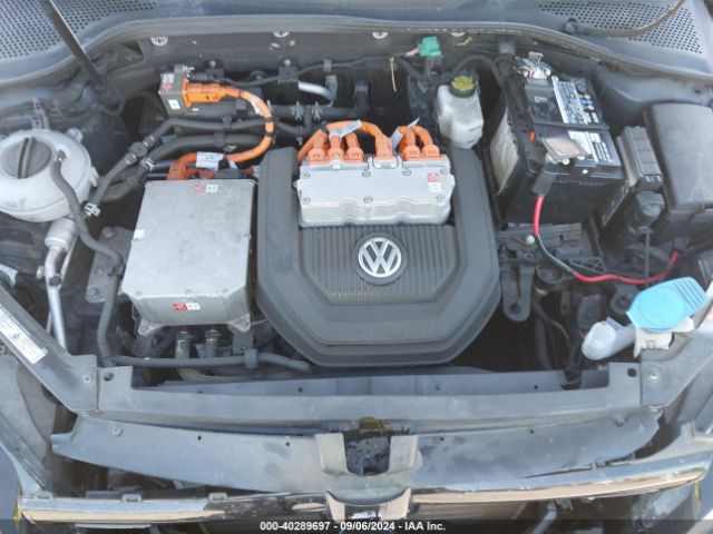 WVWKP7AU3GW903930 Volkswagen E-golf Se