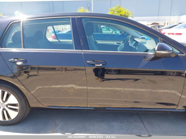 WVWKP7AU3GW903930 Volkswagen E-golf Se