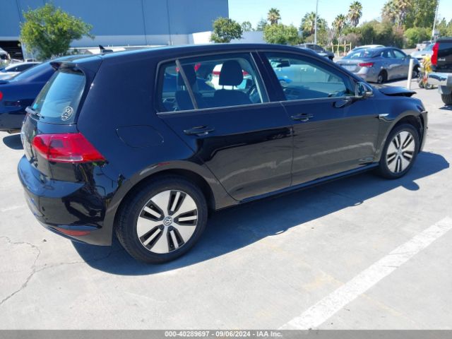 WVWKP7AU3GW903930 Volkswagen E-golf Se