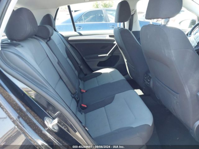 WVWKP7AU3GW903930 Volkswagen E-golf Se