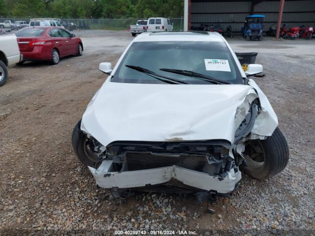 1G4GB5G31GF241395 Buick Lacrosse Leather