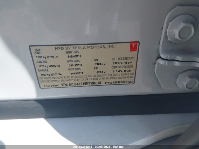5YJSA1E10HF198878 Tesla Model S 60/75