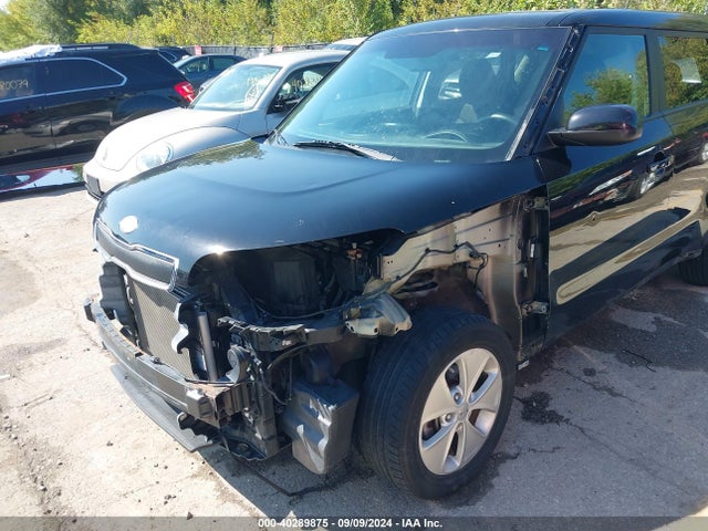 KIA Soul 2014 KNDJN2A2XE7001124 Image 6