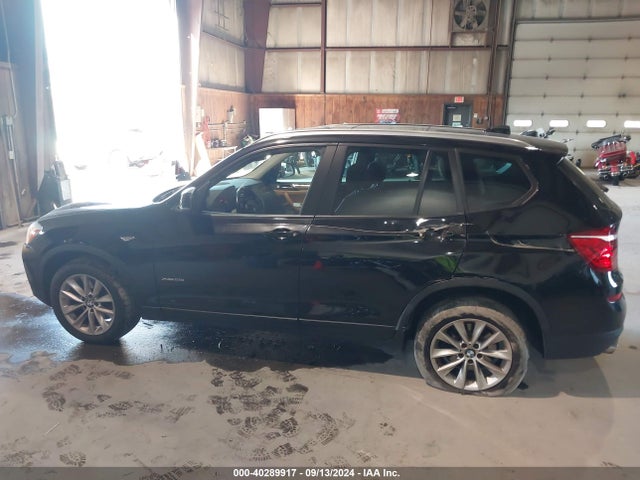 5UXWX9C5XH0T01533 BMW X3 Xdrive28i