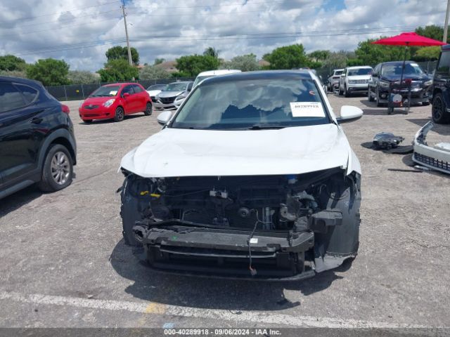 3VWE57BU1KM268777 Volkswagen Jetta 1.4t Sel