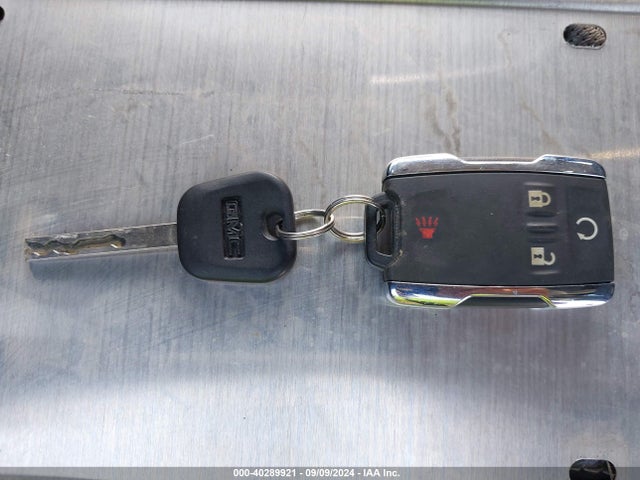 1GT12UEY7JF242996 GMC Sierra 2500hd Denali