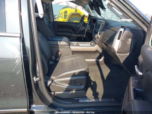 1GT12UEY7JF242996 GMC Sierra 2500hd Denali