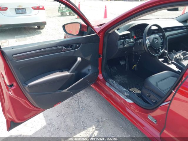 1VWMA7A30LC018269 Volkswagen Passat 2.0t R-line