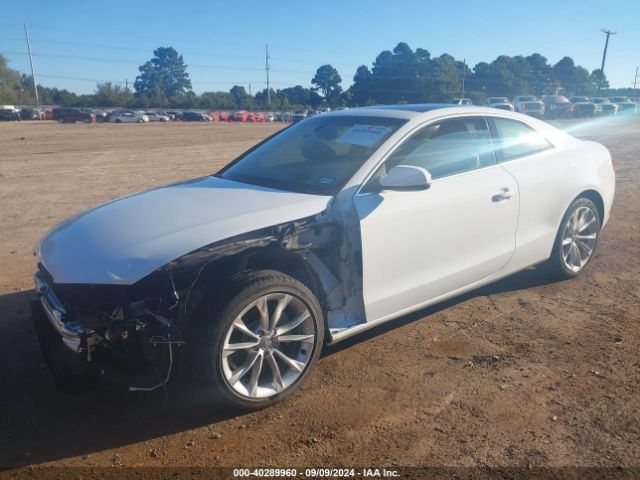 WAULFAFR1EA017797 Audi A5 2.0t Premium