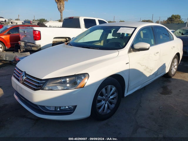 1VWAT7A31FC110511 Volkswagen Passat 1.8t Limited Edition