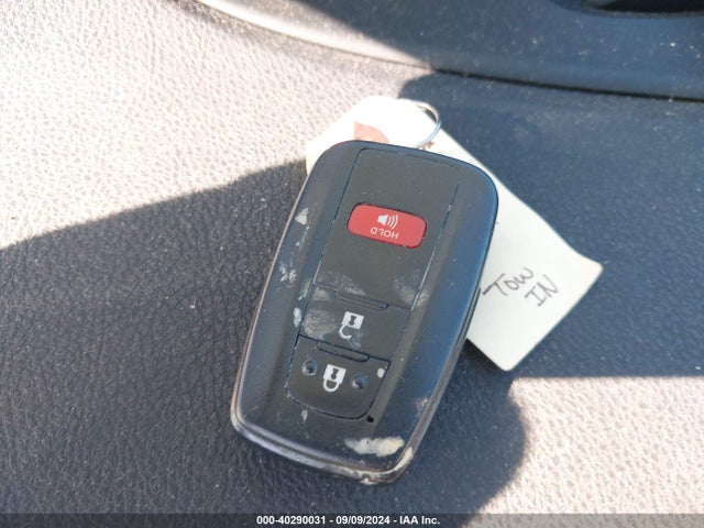JTDKARFU2G3002619 Toyota Prius Three