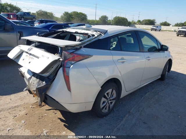 JTDKARFU2G3002619 Toyota Prius Three