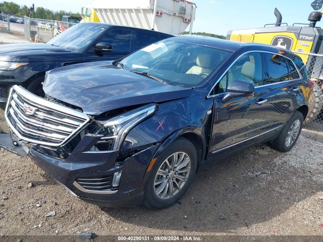 Cadillac XT5 LUXURY 2019 1GYKNDRS7KZ163890 Image 2