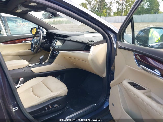 Cadillac XT5 LUXURY 2019 1GYKNDRS7KZ163890 Image 5