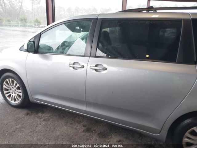 5TDYK3DC4ES454128 Toyota Sienna Xle V6 8 Passenger