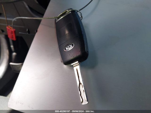 KNDJN2A29E7726018 KIA Soul
