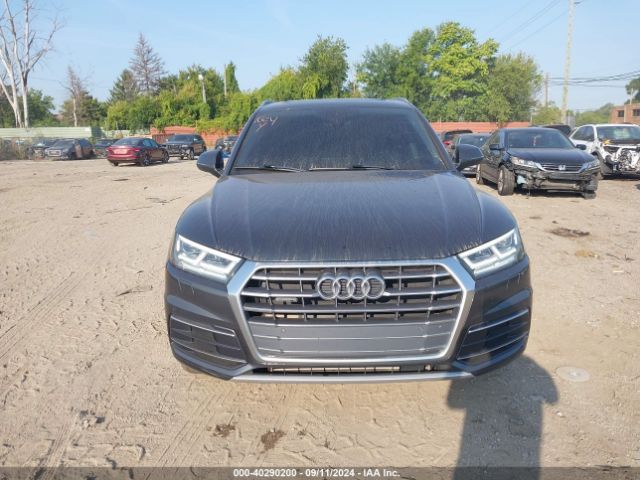 WA1BNAFY9J2011026 Audi Q5 2.0t Premium