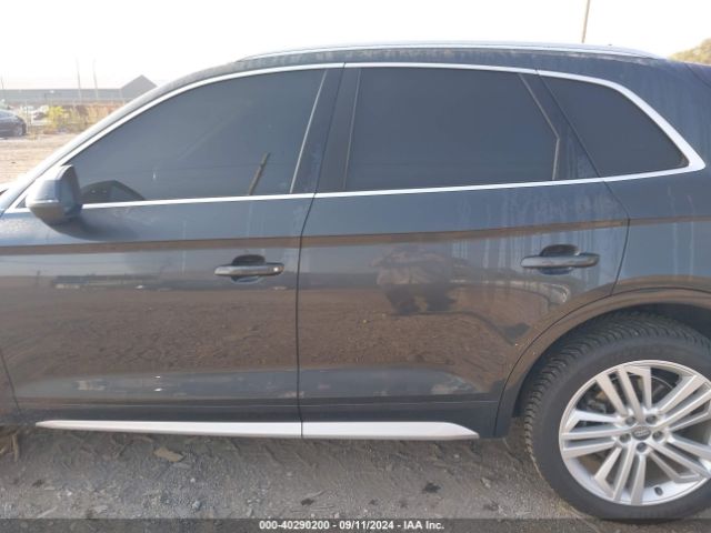 WA1BNAFY9J2011026 Audi Q5 2.0t Premium