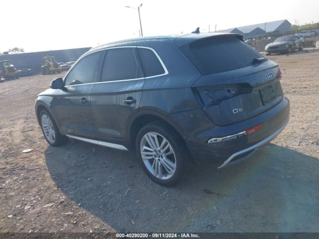WA1BNAFY9J2011026 Audi Q5 2.0t Premium