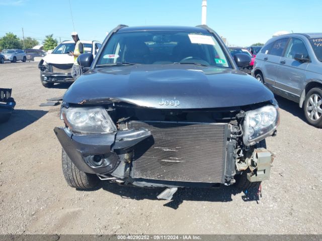 1C4NJDEB3ED852489 Jeep Compass Latitude