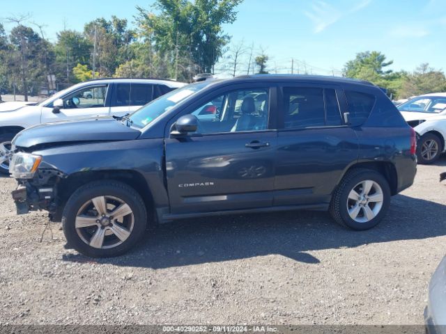 1C4NJDEB3ED852489 Jeep Compass Latitude
