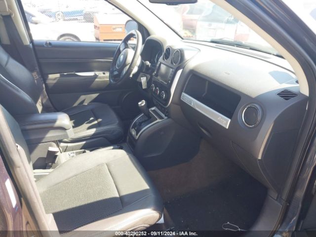 1C4NJDEB3ED852489 Jeep Compass Latitude