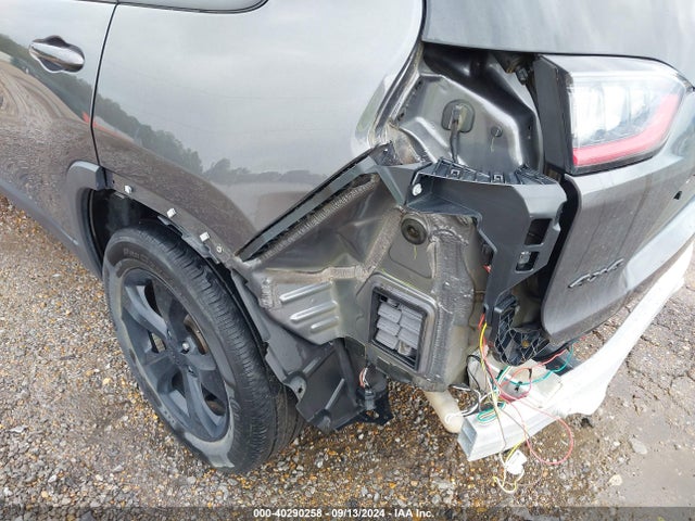 1C4PJMLB2KD426090 Jeep Cherokee Altitude 4x4