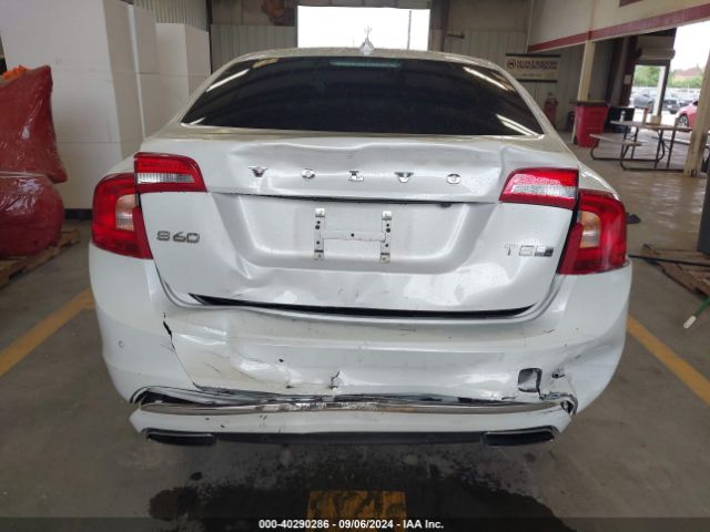 LYV402TMXJB159981 Volvo S60 Inscription T5 Platinum