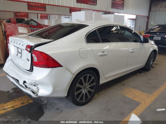 LYV402TMXJB159981 Volvo S60 Inscription T5 Platinum