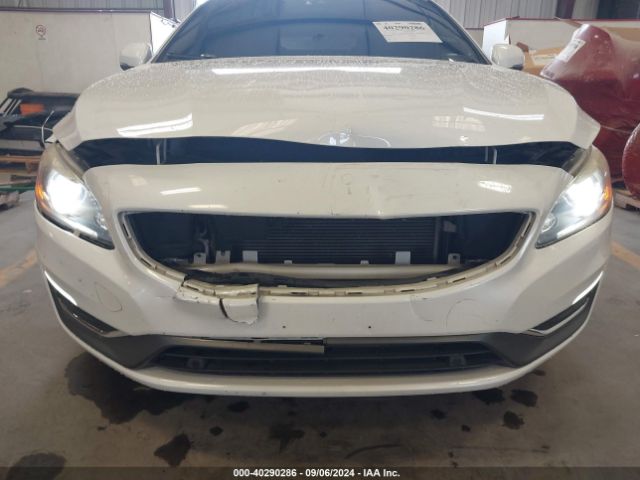 LYV402TMXJB159981 Volvo S60 Inscription T5 Platinum