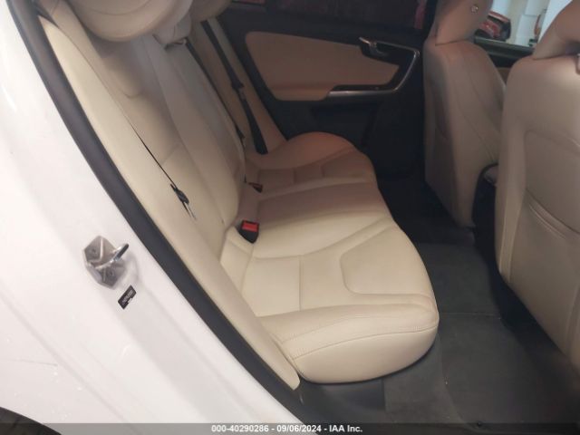 LYV402TMXJB159981 Volvo S60 Inscription T5 Platinum