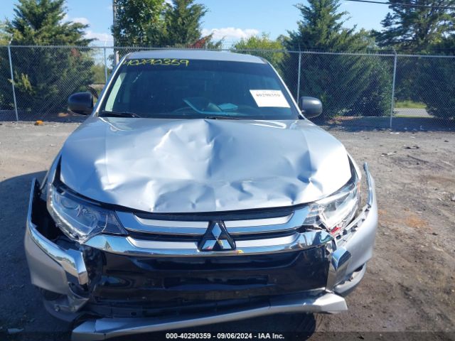 JA4AZ2A35HZ055009 Mitsubishi Outlander Es