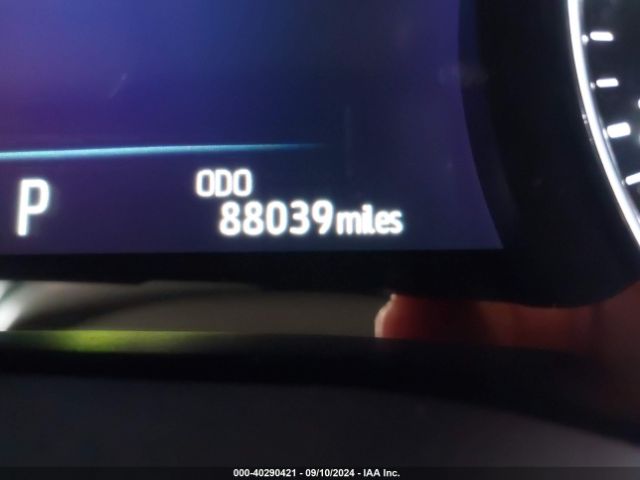 5TDERKEC9NS086519 Toyota Sienna Platinum
