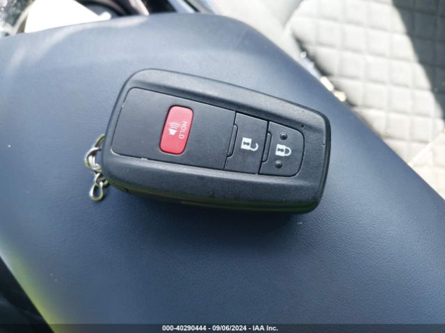 NMTKHMBX3LR108485 Toyota C-HR XLE