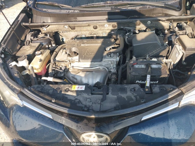 Toyota RAV4 LE 2017 JTMZFREV5HJ129758 Image 10