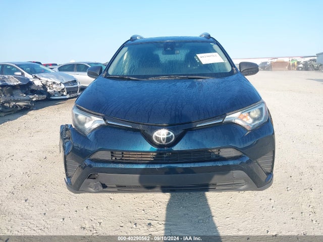 Toyota RAV4 LE 2017 JTMZFREV5HJ129758 Image 12