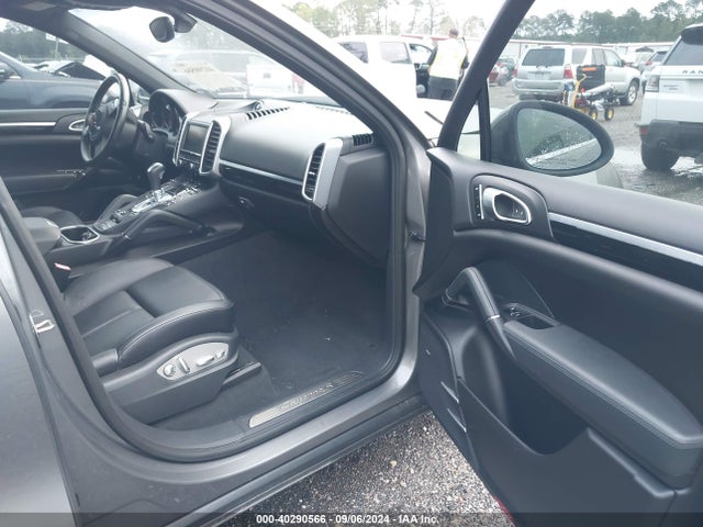 2012 PORSCHE CAYENNE WP1AB2A2XCLA49430 Photo 4