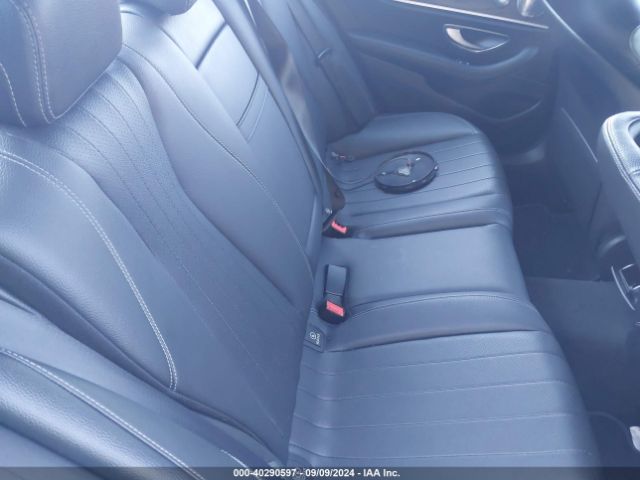 WDDZF4KB8HA260234 Mercedes-Benz E 300 4matic