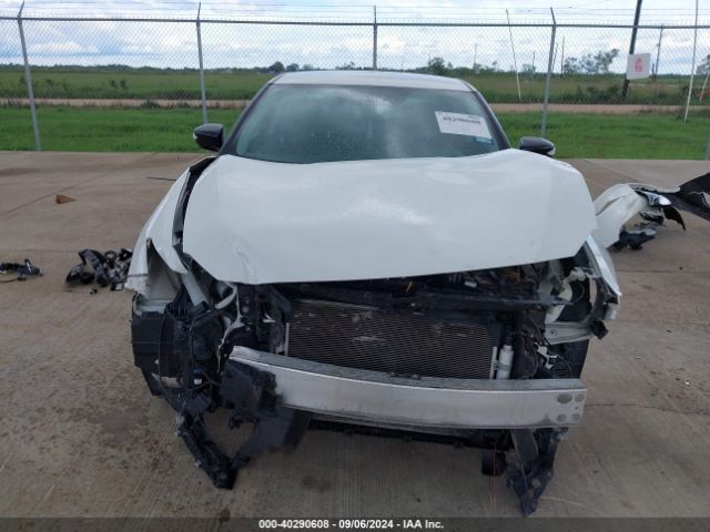 1N4AA6AP2JC384885 Nissan Maxima 3.5 Sv