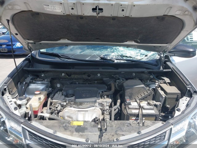 Toyota RAV4 LE 2014 JTMZFREV3EJ012384 Image 10