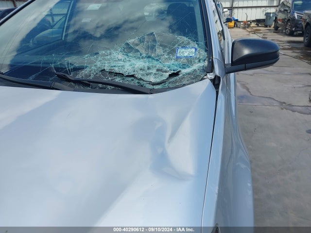 Toyota RAV4 LE 2014 JTMZFREV3EJ012384 Image 6